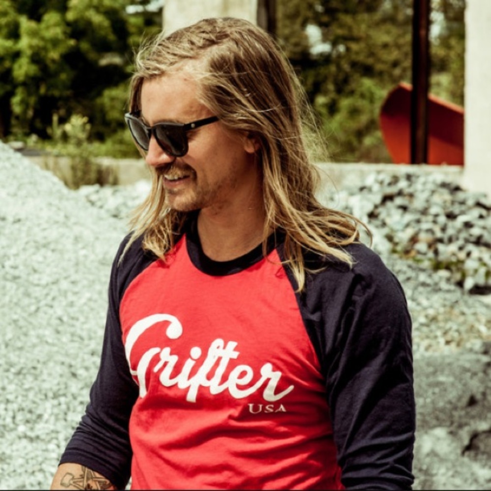 Grifter Raglan. NWT - Picture 6 of 7